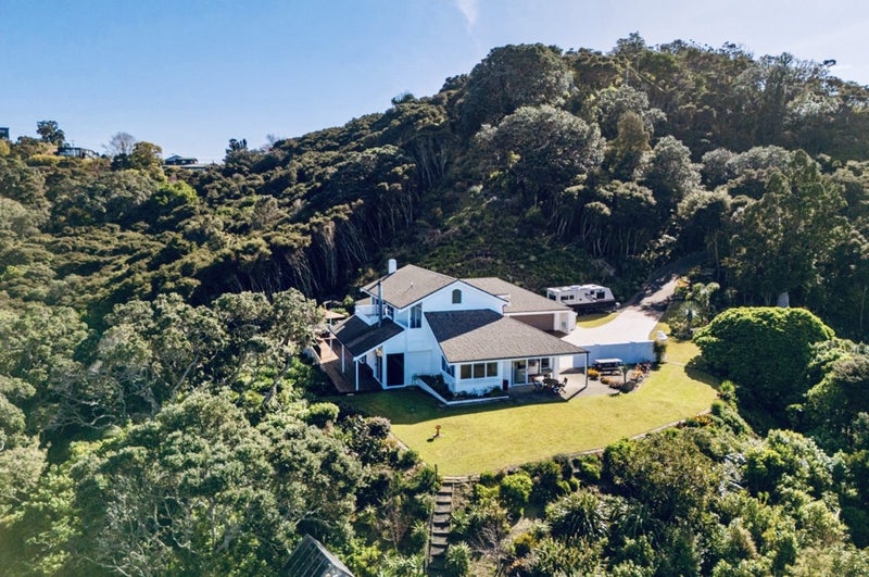 1275 Wyuna Bay Road, Wyuna Bay, Coromandel - Carousel 50