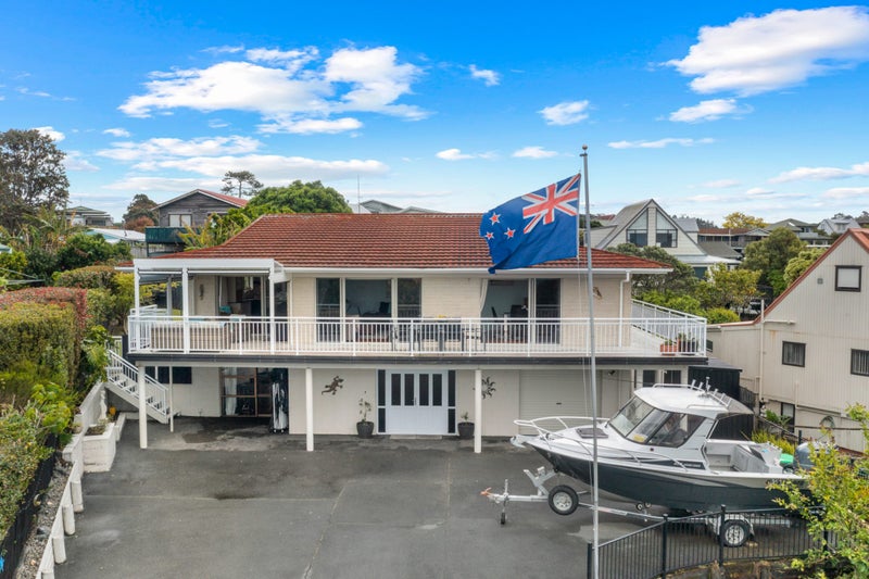 21 Awatere Place, Snells Beach, Snells Beach - Carousel 2