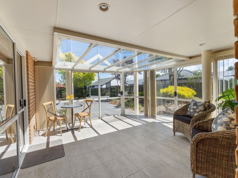 166 Queenspark Drive, Parklands, Christchurch - Carousel 2