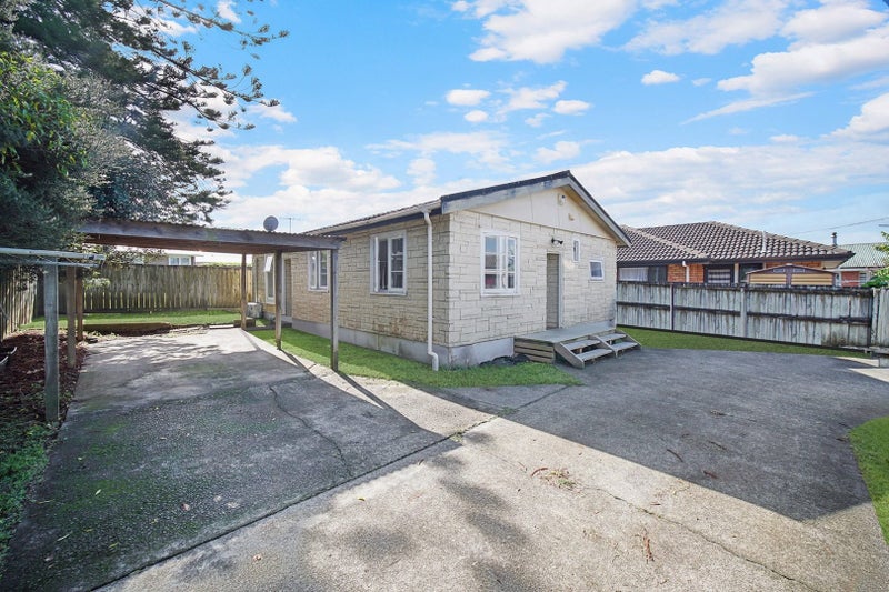 55 WALMSLEY RD, Favona, Auckland - Carousel 1