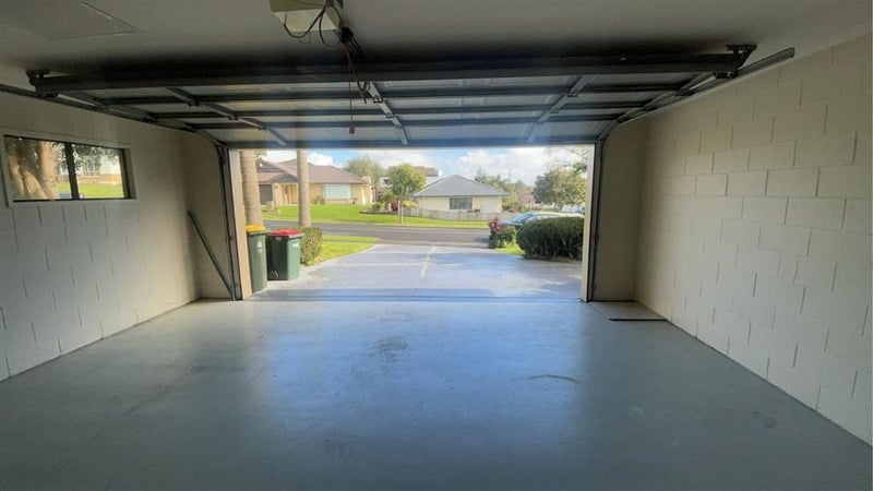 2 Byblos Place, The Gardens, Auckland - Carousel 23