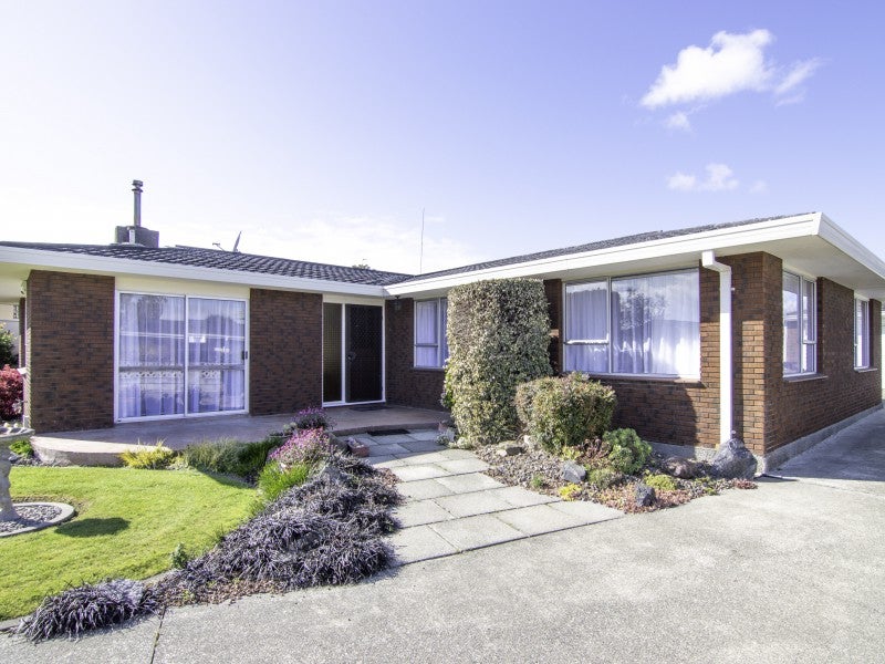 18 Meadowbrook Drive, Cloverlea, Palmerston North - Carousel 16