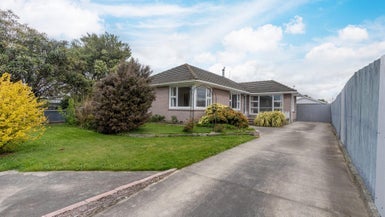 4 Dunstan Crescent, Hornby, Christchurch - Carousel 1