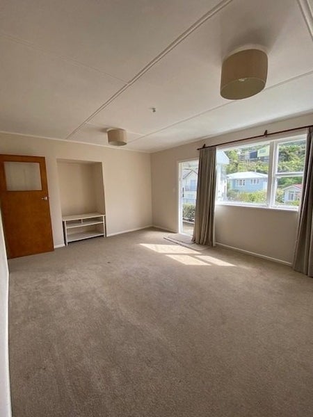 1B Hollies Crescent, Johnsonville, Wellington - Carousel 2