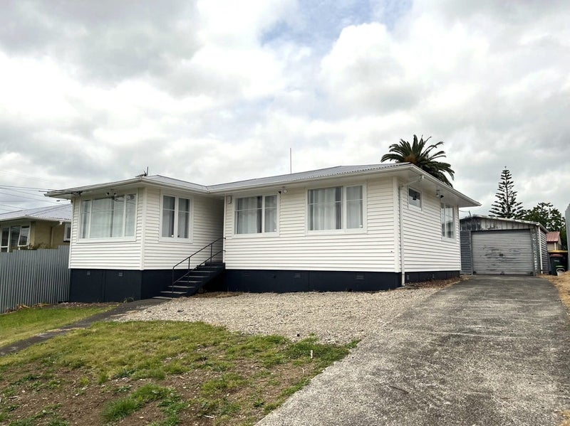 12 Whitley Crescent, Otara, Auckland - Carousel 2