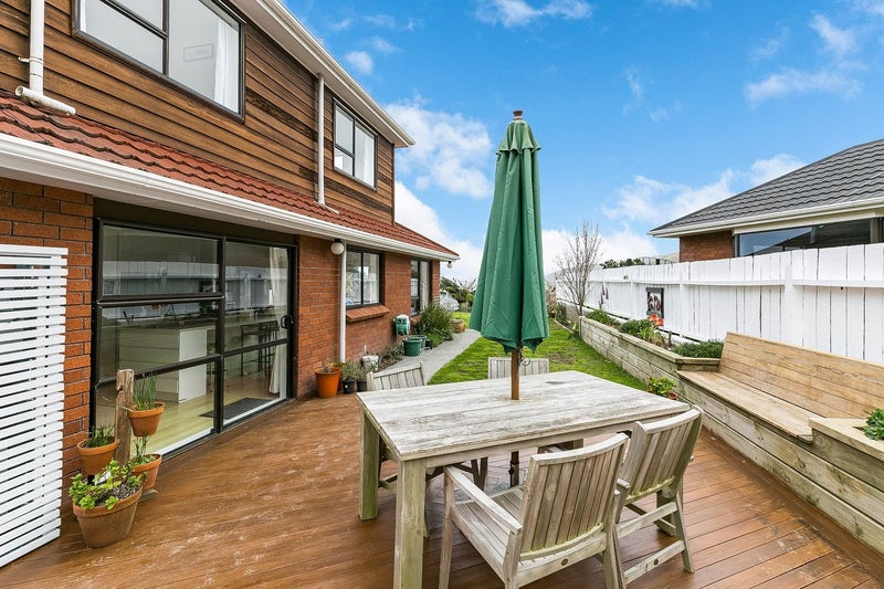 61 Satara Crescent, Khandallah, Wellington - Carousel 2