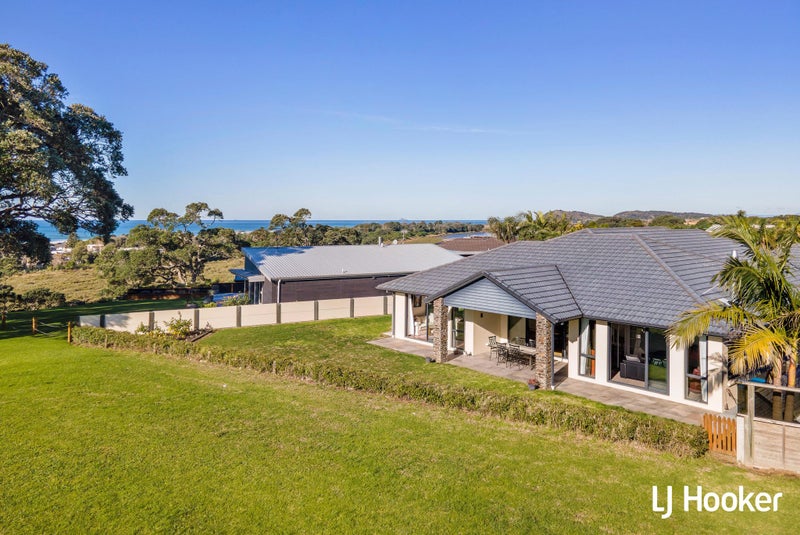 149 Koutunui Road, Athenree, Katikati - Carousel 34