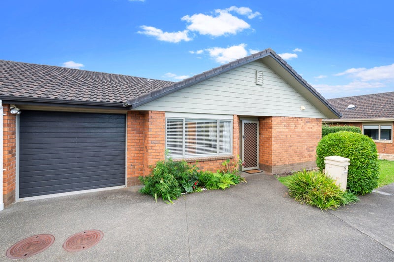 25/1 Piriti Drive, Te Atatu Peninsula, Auckland - Carousel 2