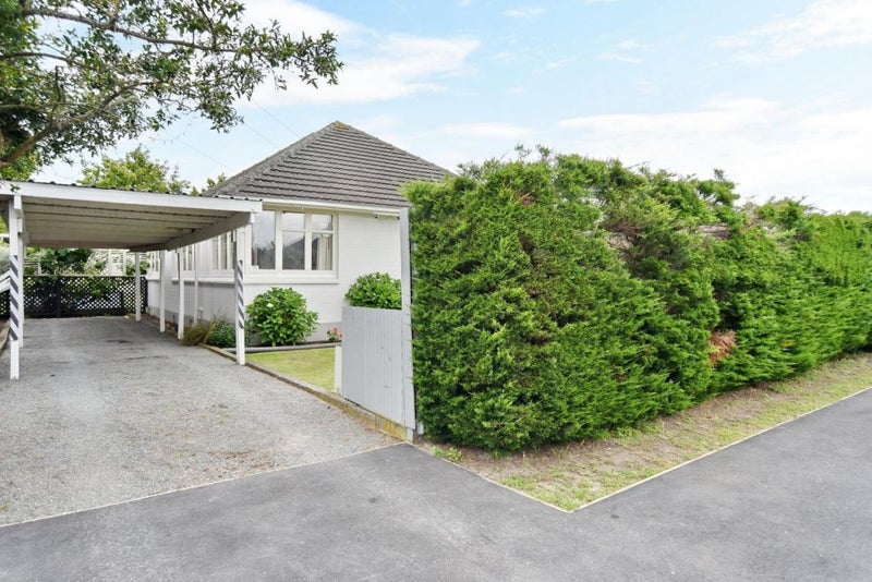 15 Robin Street, Burwood, Christchurch - Carousel 24