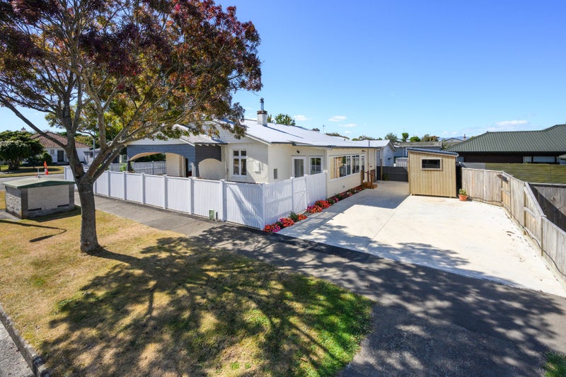 90 Limbrick Street, Terrace End, Palmerston North - Carousel 2