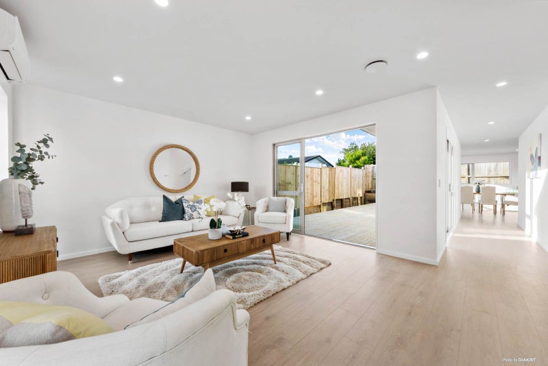 3C Quibray Place, Botany Downs, Auckland - Carousel 2