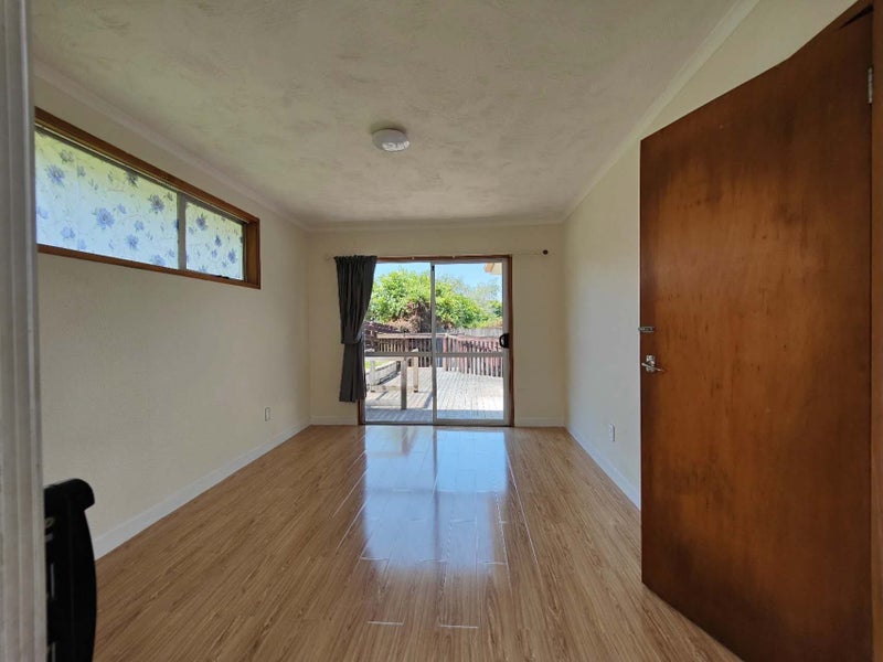 21 Sequoia Place, Sunnynook, Auckland - Carousel 13