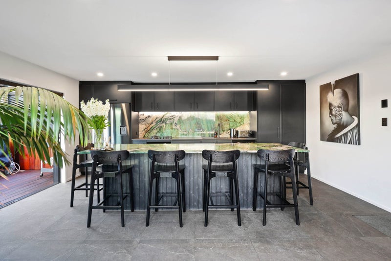 2 Somerville Road, Shelly Park, Auckland - Carousel 2