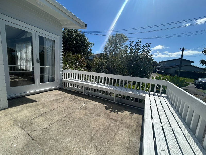 31 Trelawn Place, Cockle Bay, Auckland - Carousel 23