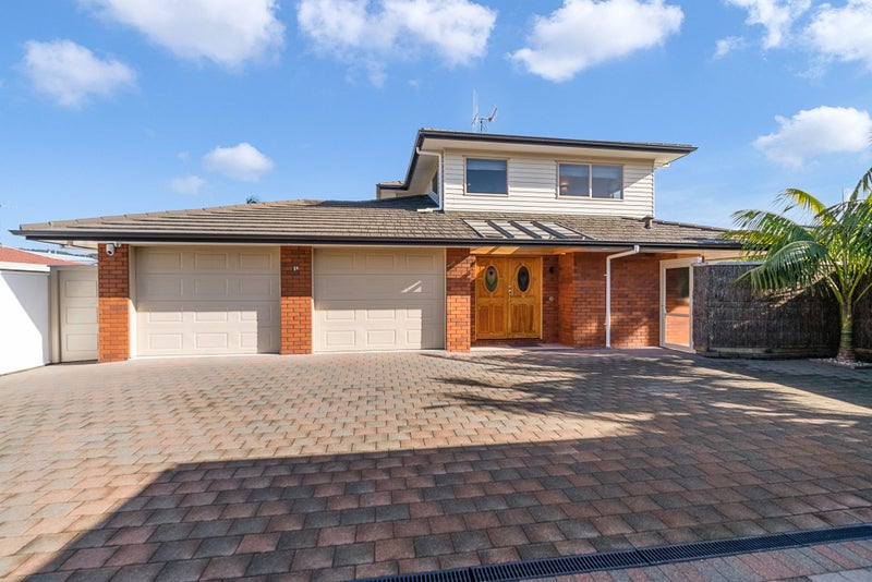 1B Elizabeth Street, Kensington, Whangarei - Carousel 31