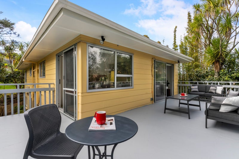 1/21 Woodcote Drive, Glenfield, Auckland - Carousel 2