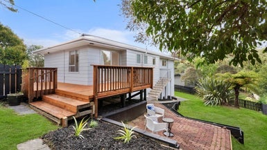 9C Glen Road, Ranui, Auckland - Carousel 1