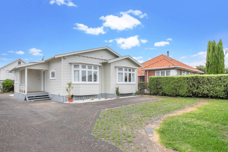 1/14 Somerset Road, Mount Roskill, Auckland - Carousel 1