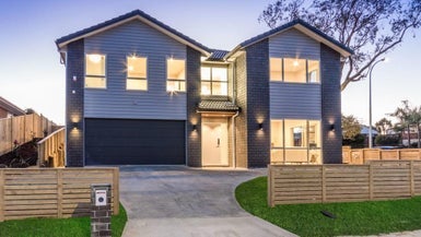 1 Quibray Place, Botany Downs, Auckland - Carousel 1