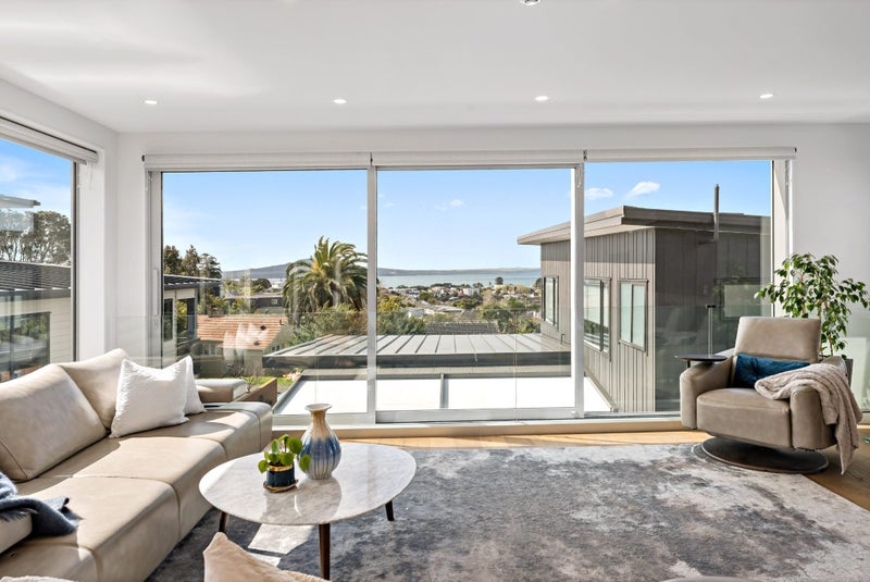 96B Kurahaupo Street, Orakei, Auckland - Carousel 1