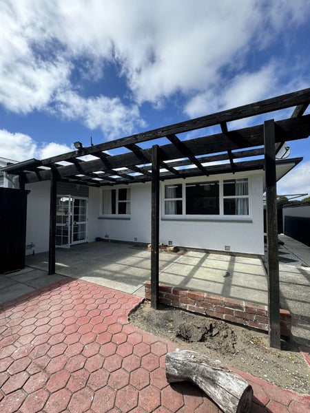 27 Donnington Street, Parklands, Christchurch - Carousel 1