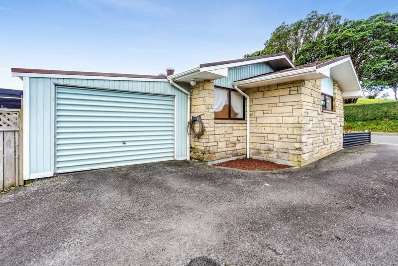 1/94 Cutfield Road, New Plymouth, New Plymouth - Carousel 14