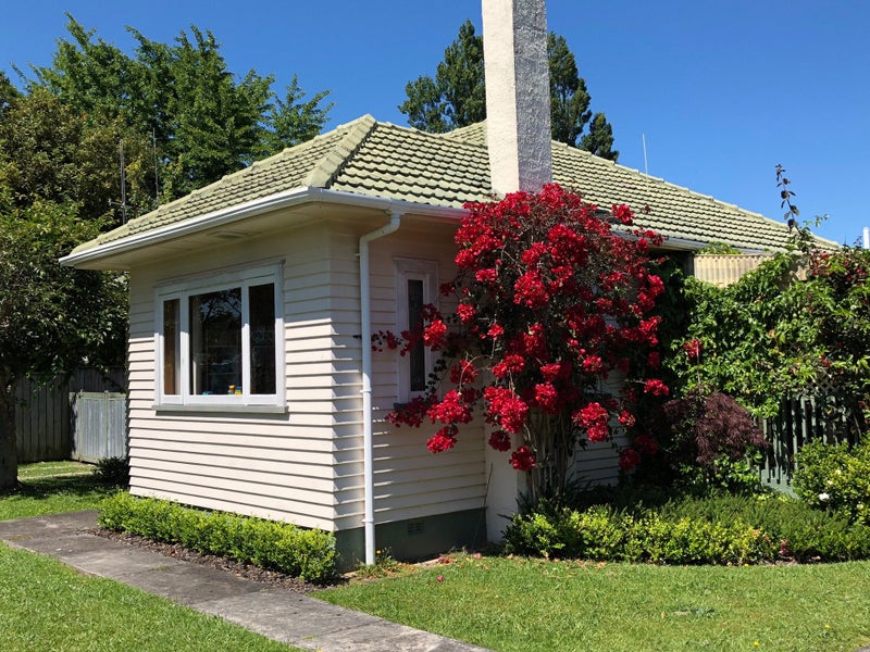 30 Flynn Road, Hillcrest, Hamilton - Carousel 12