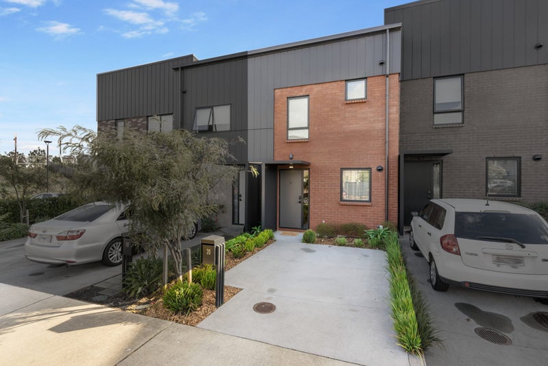 20 Kotuitui Street, Manukau, Auckland - Carousel 1