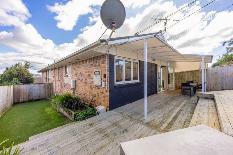 1/32 Forrest Hill Road, Forrest Hill, Auckland - Carousel 1