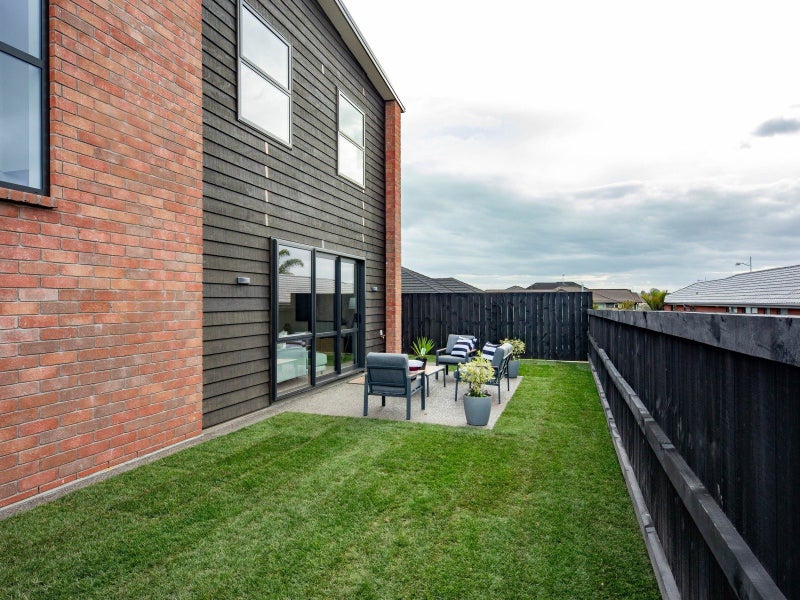 49 Maanihi Drive, Rototuna North, Hamilton - Carousel 2