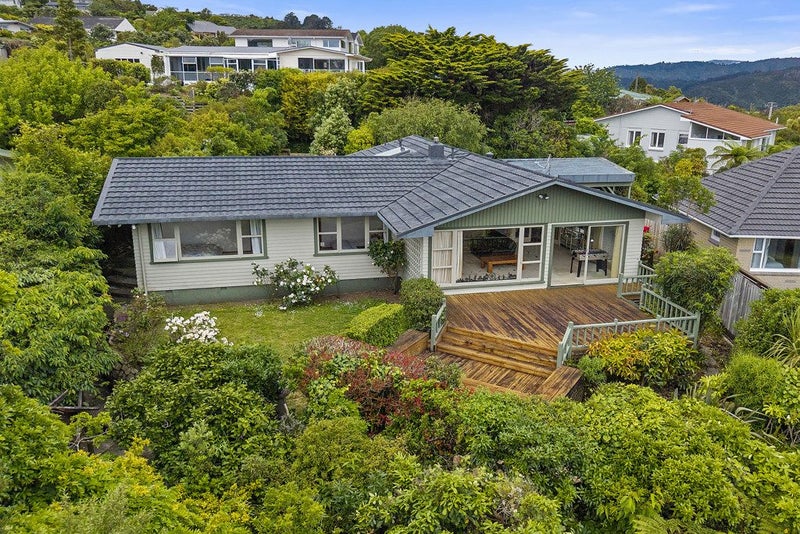 29 Bedford Grove, Kelson, Lower Hutt - Carousel 1