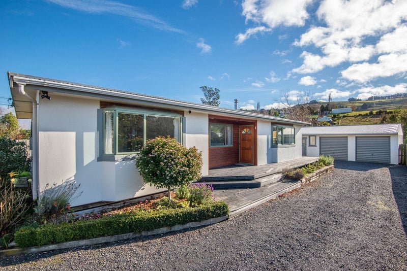 21 Bay Road, Warrington, Waikouaiti - Carousel 1
