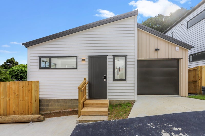 22D Batkin Road, New Windsor, Auckland - Carousel 1
