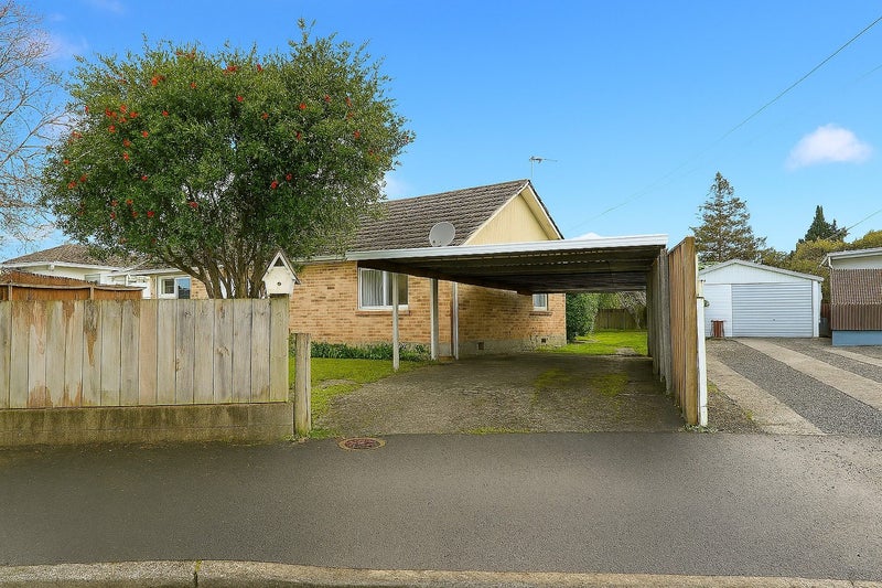 21 Minifie Avenue, Melville, Hamilton - Carousel 5