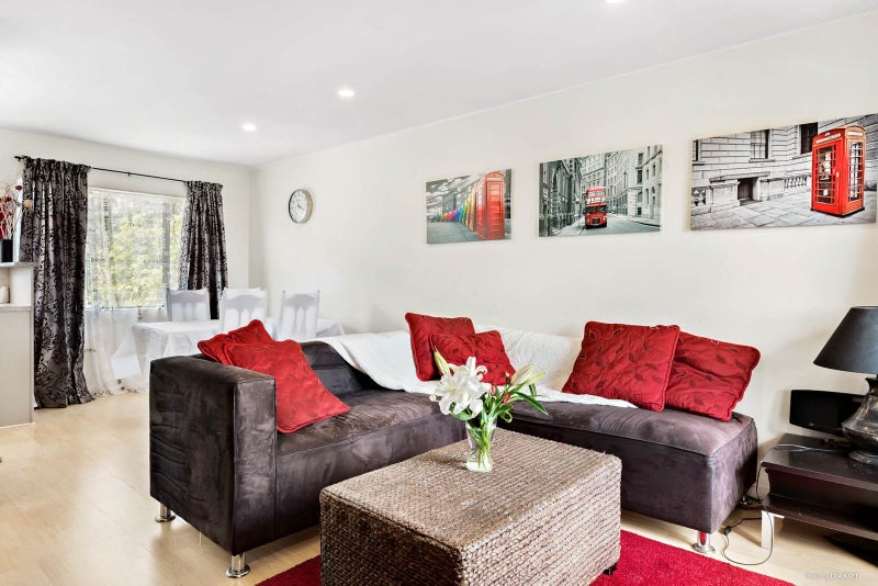 15/12 Ambrico Place, New Lynn, Auckland - Carousel 2