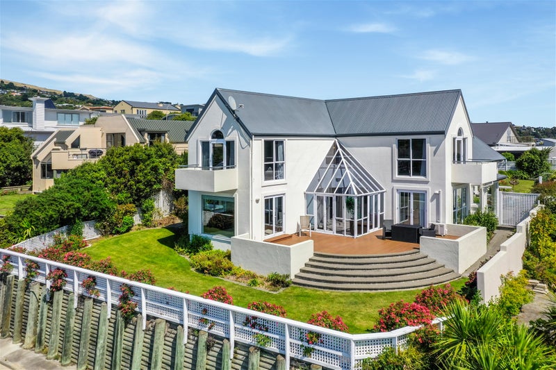 9 Dunkeld Lane, Redcliffs, Christchurch - Carousel 1