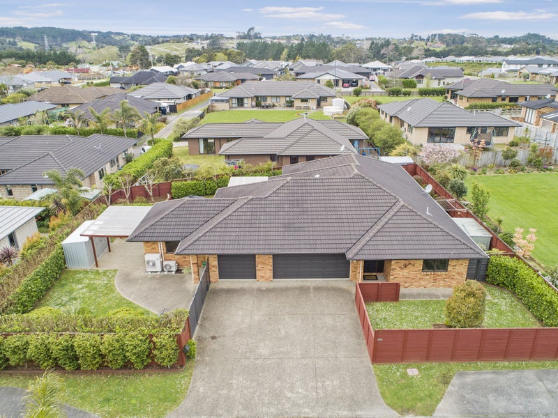 11 Maple Lane, Huapai, Kumeu - Carousel 2