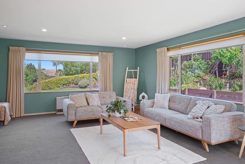 5 Rosthwaite Place, Westmorland, Christchurch - Carousel 1