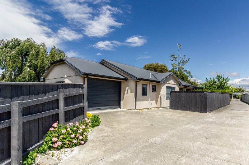 209A Kenilworth Road, Mayfair, Hastings - Carousel 1