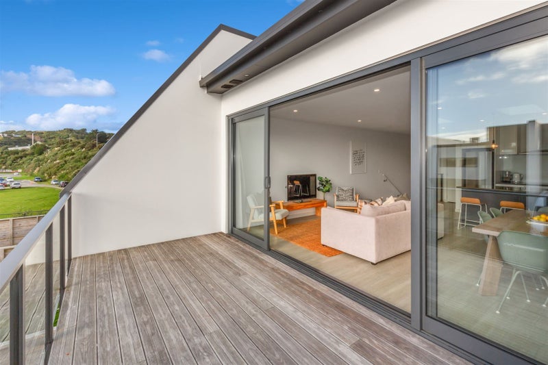 63C Whitford Brown Avenue, Papakowhai, Porirua - Carousel 34