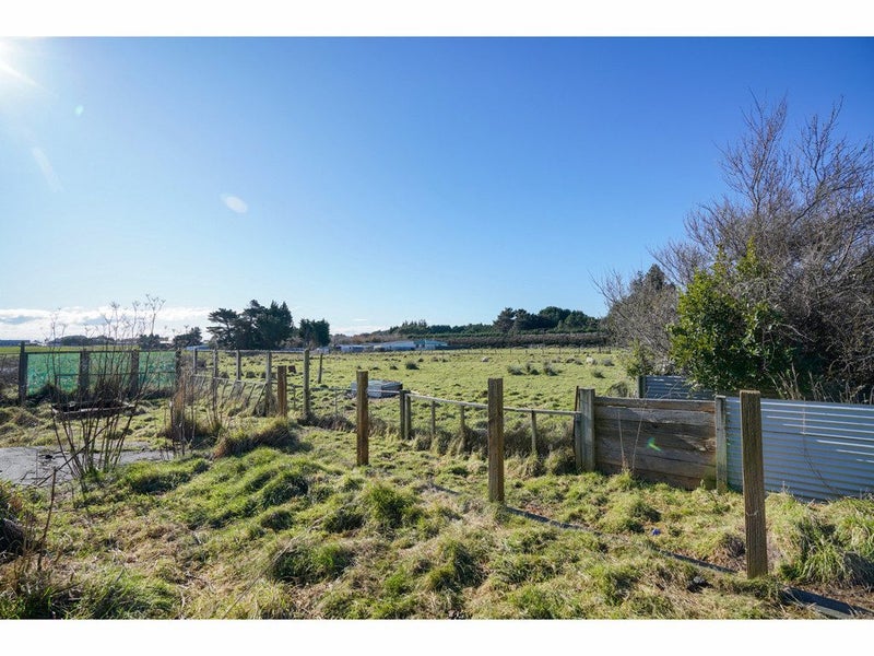 178 Avon Road, Clifton, Invercargill - Carousel 1