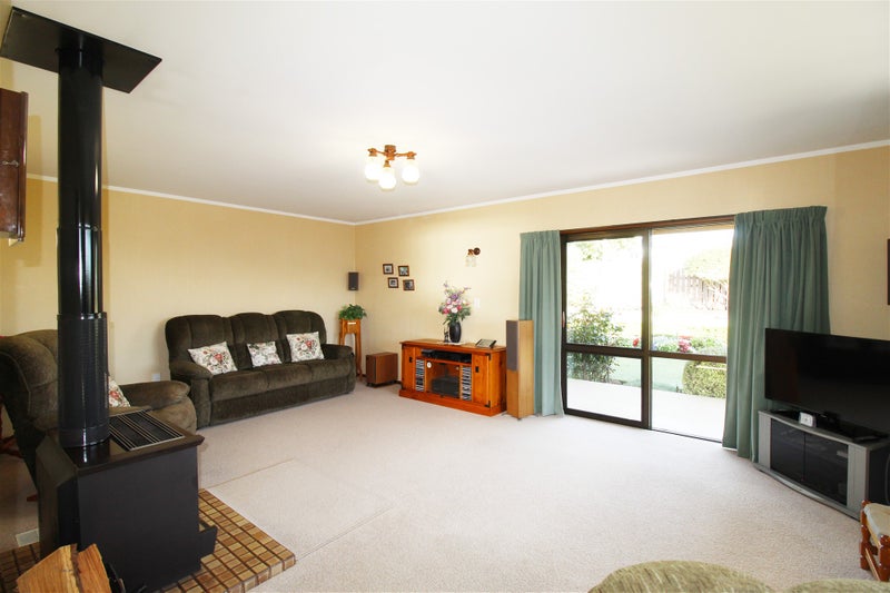 20 Magdala Street, Kakanui - Carousel 2