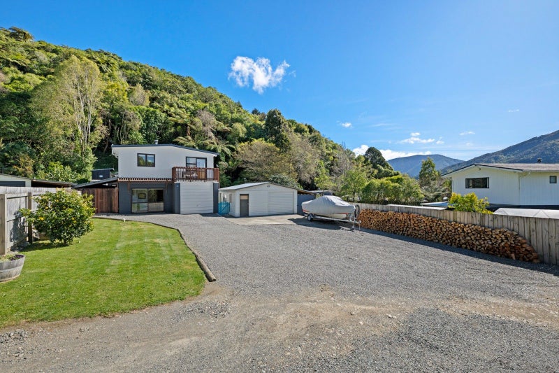 29 Belview Road, HAVELOCK, PICTON - Carousel 1
