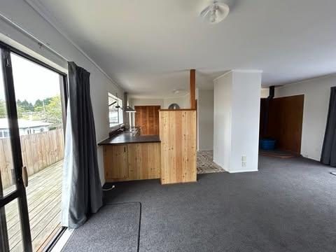 11B Mountain Road, Western Heights, Rotorua - Carousel 2