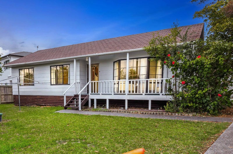 96A Sturges Road, Henderson, Auckland - Carousel 1