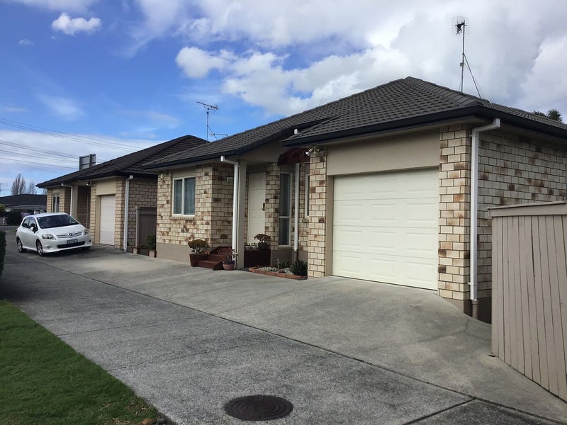 42B Bellevue Road, Brookfield, Tauranga - Carousel 2