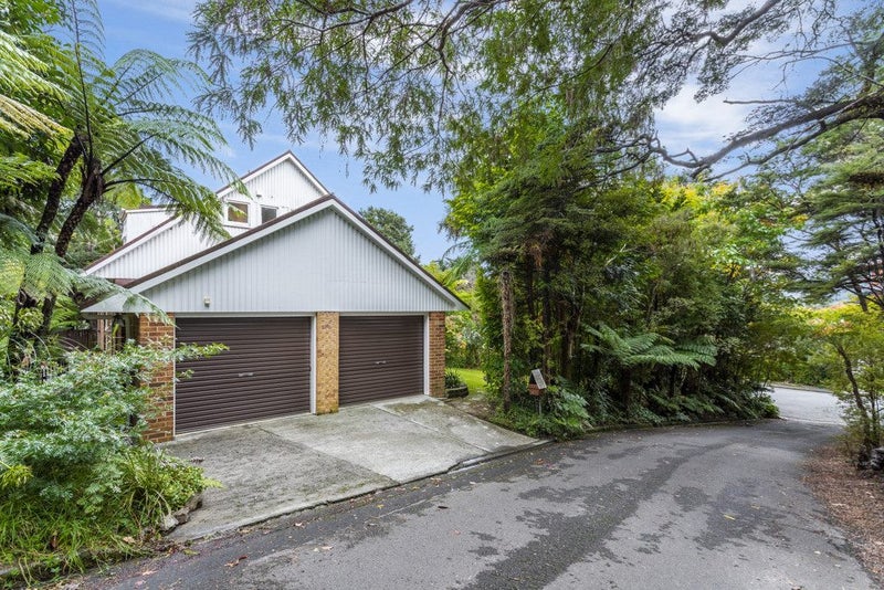 14 Freemans Way, Pinehaven, Upper Hutt - Carousel 17