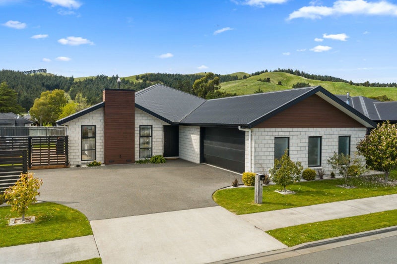 17 Mcnabb Place, Witherlea, Blenheim - Carousel 2