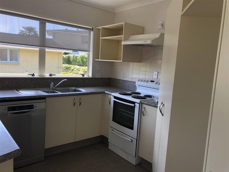 128B Vale Street, Otumoetai, Tauranga - Carousel 2