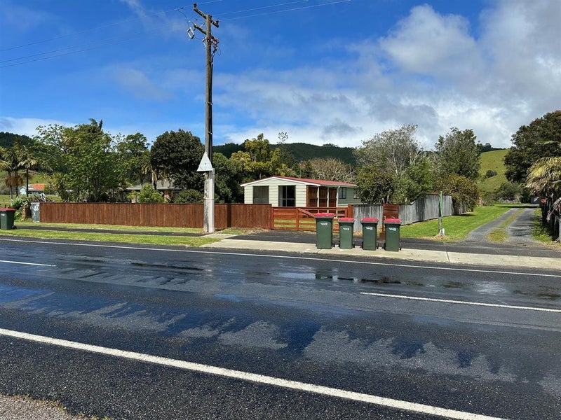 1469 Clevedon Kawakawa Road, KAWAKAWA BAY, PAPAKURA - Carousel 2